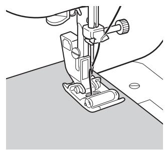 TOYOTA 8000 - - Couture d'un tissu difficile à entrainer - 2