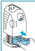 BRAUN 790CC-4 - Laddning och rengöring av rakapparaten - 4