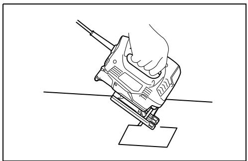 MAKITA JV0600J - 15