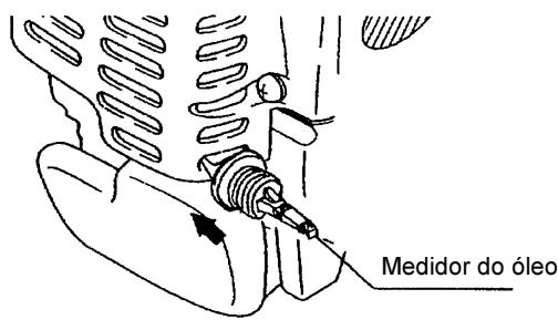 MAKITA SP252-4R - Ponto 1 em rebastecimento de oleo "medidor de oleo". - 3