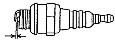 MAKITA SP252-4R - Kontrolle der Zündkerze - 1