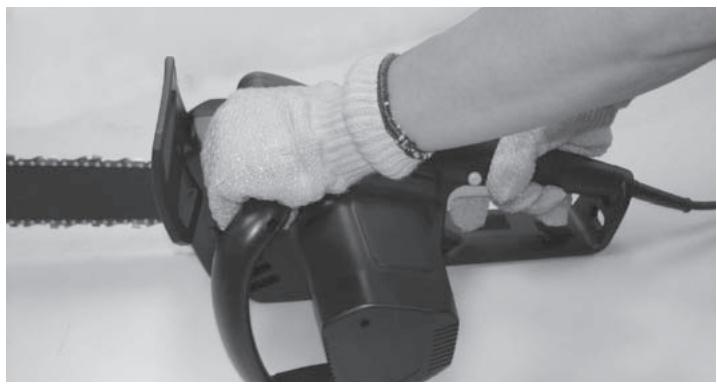 MCCULLOCH MCC4516FC - 4-2. ARRET DU MOTEUR - 3