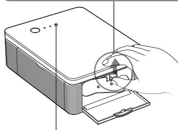 SONY DPP-FP30 - Removing the print cartridge - 2