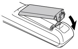 EPSON EMP-800 - Remontez le couvercle du compartiment à piles. - 3