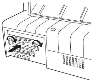 EPSON LQ-2070 - Installation d'une carte d'interface - 2