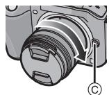 PANASONIC HFS1442AE - Fixation/Retrait de l'objectif - 2