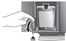 PANASONIC SCHC55EP - Inserting/Removing an iPod/iPhone - 2