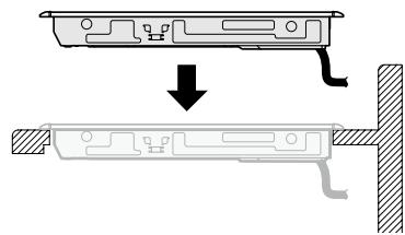 PANASONIC KY-B64BXBXD - Plaats de hoofdunit in de uitsparing van het aanrechtblad terwijl u deze zo horizontaal mogelijk houdt. - 1