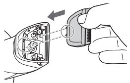 PANASONIC ER-GP30 - Mounting the blade - 1