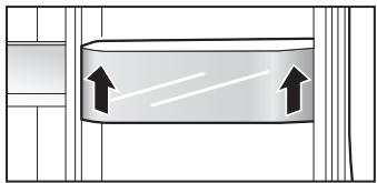 PANASONIC NR-BS53VW3 - Remise en place de la grille frontale - 3