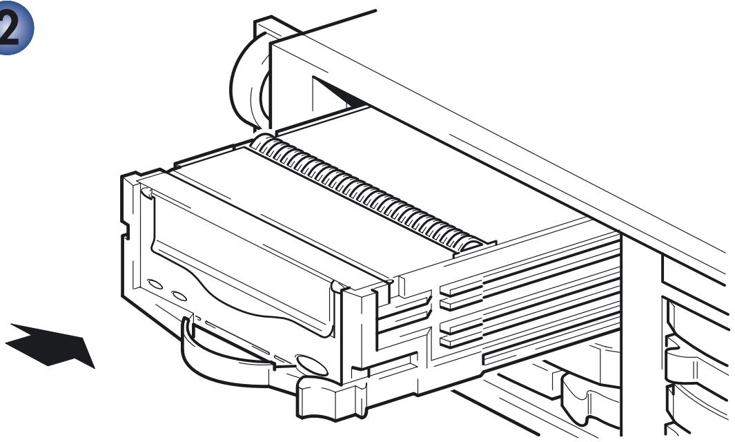 HP SURESTORE DAT 40 SCSI TAPE DRIVE - lecteur de bande hp StorageWorks DAT - 5
