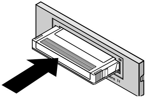 HP SURESTORE T4 TAPE DRIVE - Insertion et retrait de cartouches de bande - 2