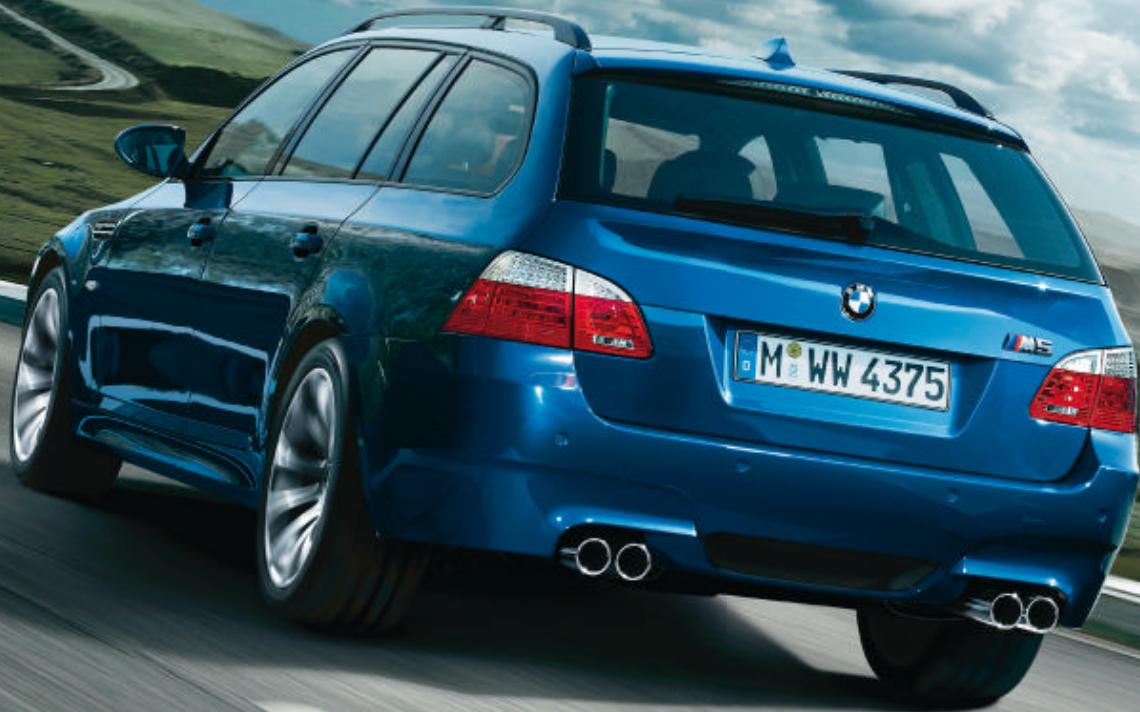 BMW M5 TOURING - 11