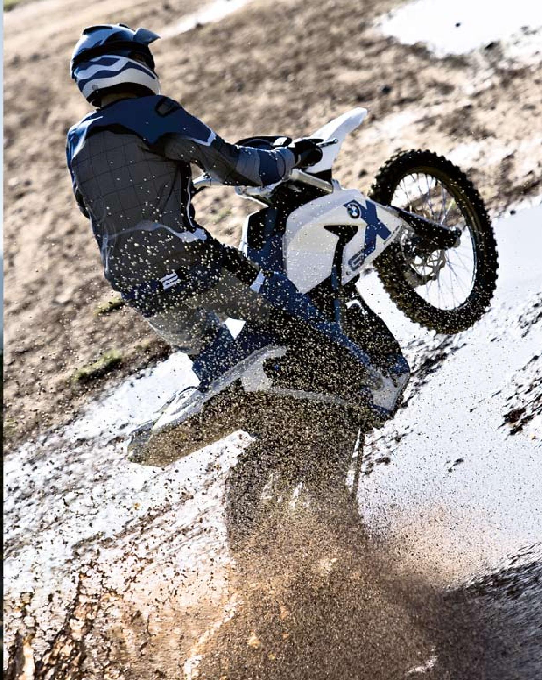 BMW G 650 X - 2