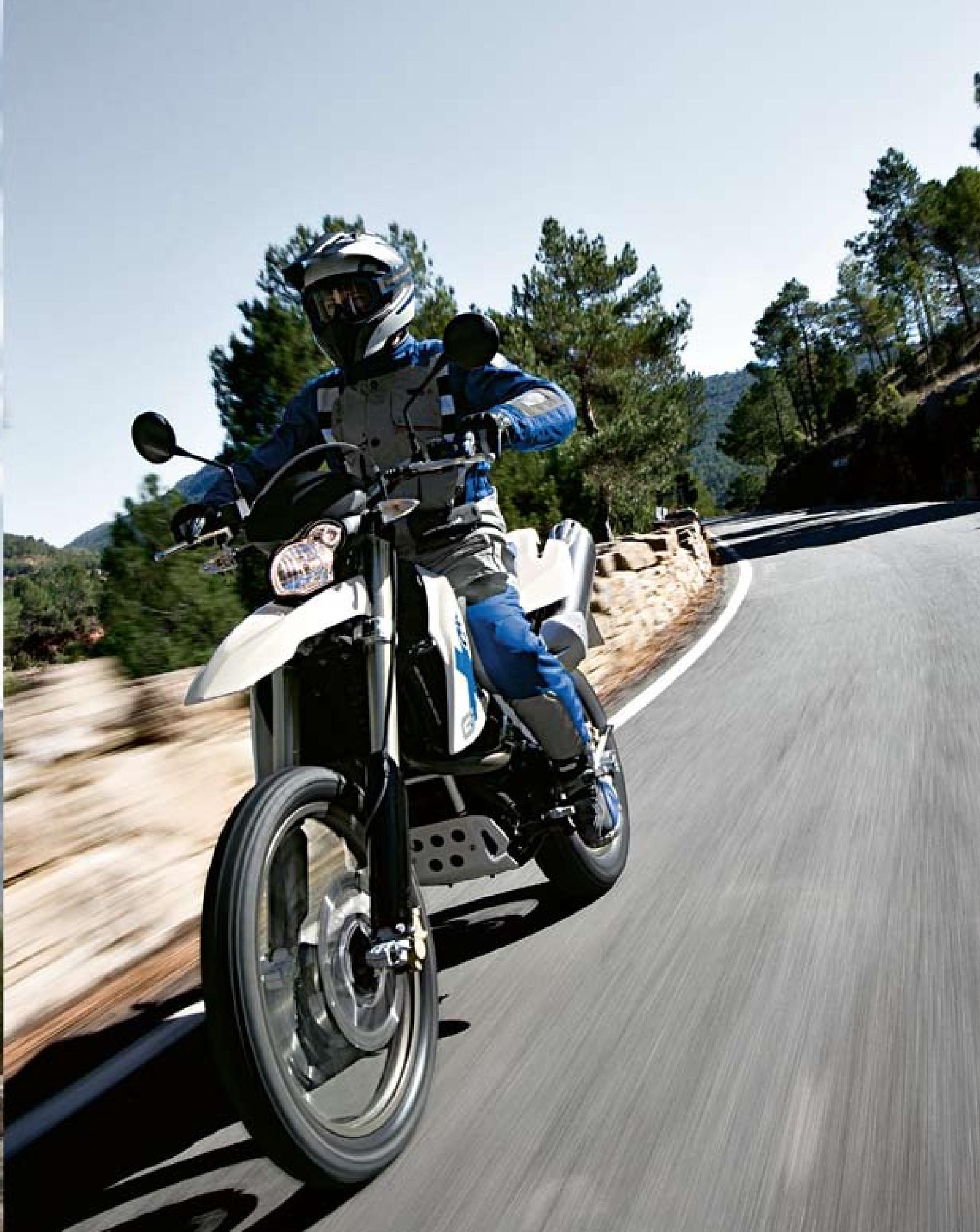 BMW G 650 X - La route ou la piste. À vous de désirer. - 2