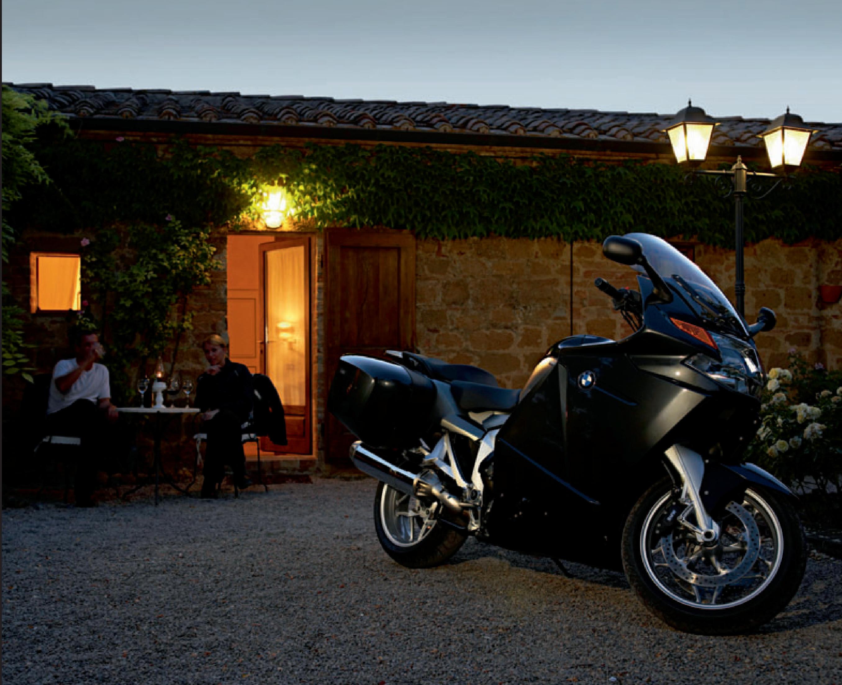 BMW K 1200 GT - Une attraction touristique à emporter. - 1