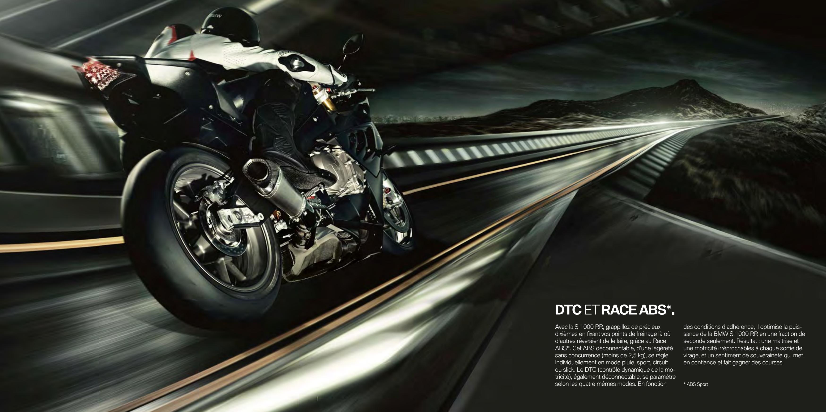 BMW S 1000 RR - Se RUER sur chaque VIRAGE. - 1