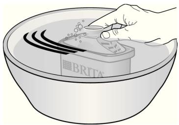 BOSCH THD2021 - FILTRINO - BRITA MAXTRA filterpatroon voorbereiden en aanbrengen - 2