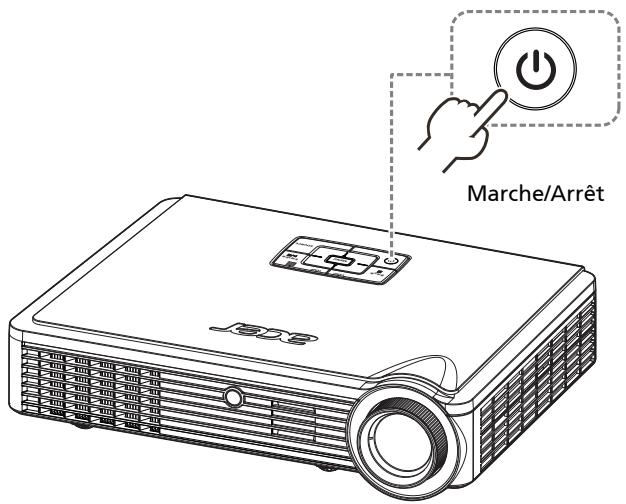 ACER K335 - Mise sous tension du projecteur - 1