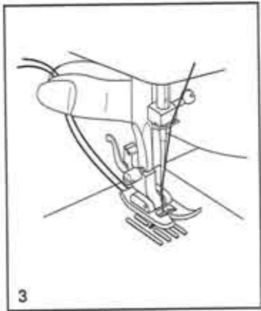 SINGER 155 - Pour remonter le fil de canette - 3