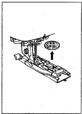 SINGER SYMPHONIE 500 - Retirez le bouton. - 1