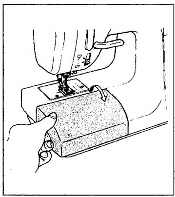 SINGER SYMPHONIE 500 - Confectionner une canette Comment enfiler la machine - 2