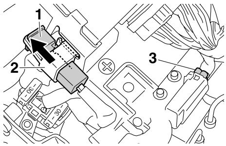 YAMAHA VMAX - Dépose de la batterie - 3
