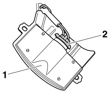 YAMAHA WR250R - Remplacement de l'ampoule déclairage de la plaque d'immatriculation - 2