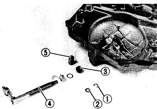 YAMAHA YFM350J - Couvercle de CARTER GAUCHE et magneto CDI - 9