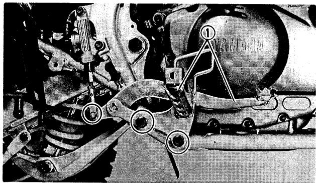 YAMAHA YFM350J - Installer: - 1