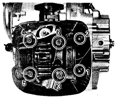 YAMAHA YFM350J - Déposer: - 1
