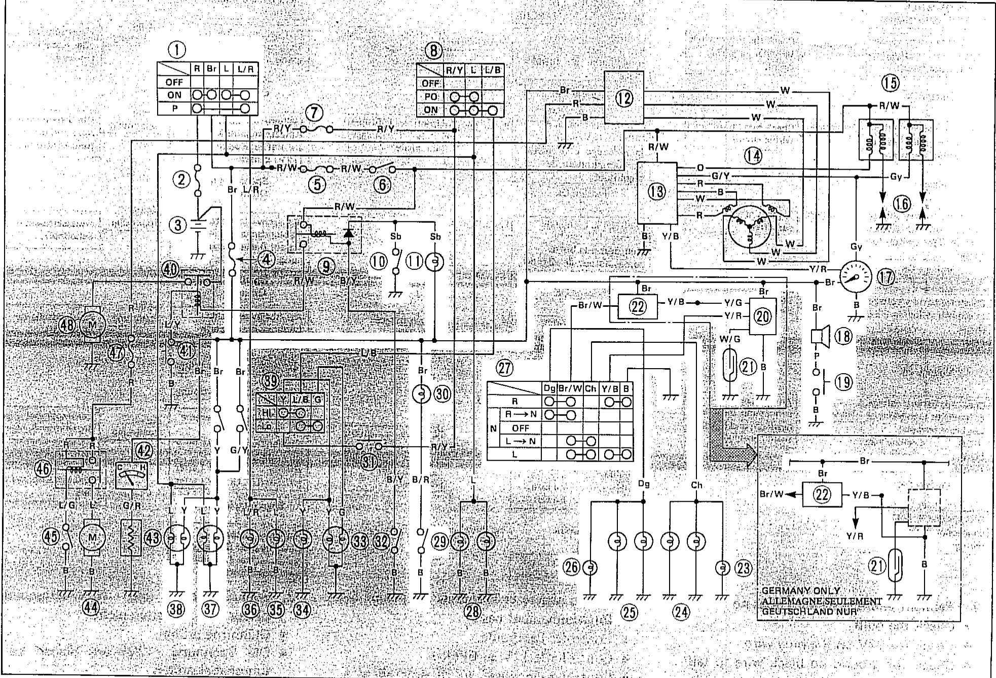 YAMAHA XZ550 - Prüfung des Scheinwerfers. - 2