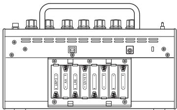 YAMAHA THR5 - Lors de l'utilisation de piles - 3