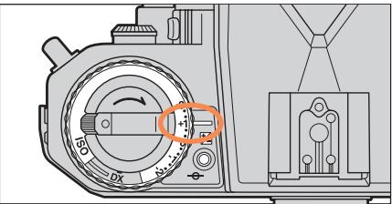 NIKON FM3A - Correction d'exposition en utilisant l'indicateur de correction d'exposition - 2