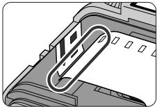 NIKON LITE TOUCH ZOOM 130ED-QD - Legen Sie eine Filmpatrone ein. - 1