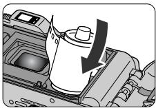 NIKON LITE TOUCH ZOOM 130ED-QD - Close the slide cover, then open the camera back. - 1