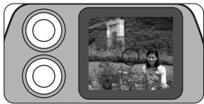 NIKON LITE TOUCH ZOOM 70WS-QD - Compose the picture. - 1