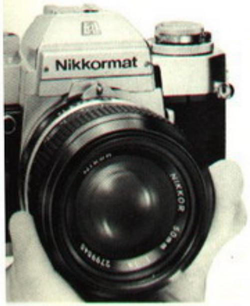 NIKON NIKKORMAT EL - En éclairage fortement contrasté - 2