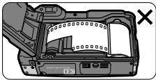 NIKON ONE TOUCH ZOOM 90S-QD - Ziehen Sie den Filmfang bis zur roten Markierung hersa. - 4