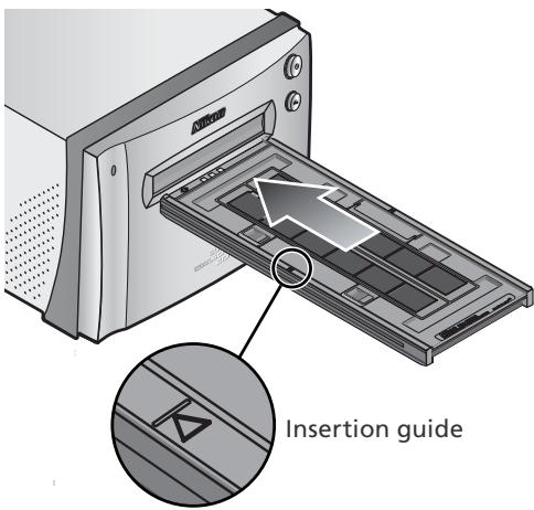 NIKON SUPER COOLSCAN LS-9000 ED - Inserting Holders - 3