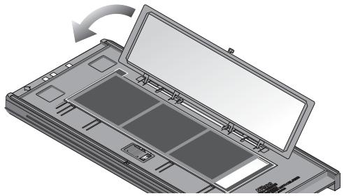 NIKON SUPER COOLSCAN LS-9000 ED - Removing Film - 3