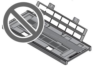 NIKON SUPER COOLSCAN LS-9000 ED - Insertion du film - 1