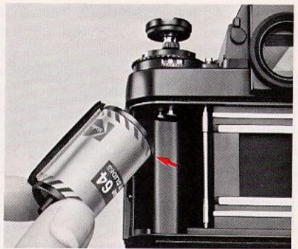 NIKON F3 HIGH-EYEPOINT - Rebobinez le film. - 1