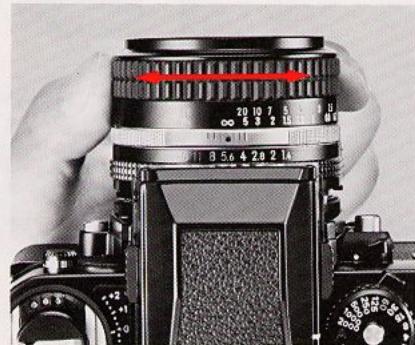 NIKON F3 HIGH-EYEPOINT - Tenez l'appareil fermement. - 1