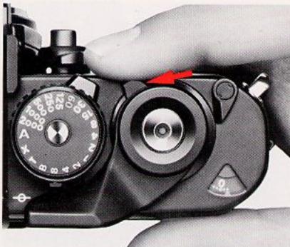 NIKON F3 HIGH-EYEPOINT - -LES OPERATIONS DE BASE—suite - 1