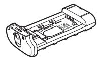 NIKON MB-D10 - The MB-D10 en meegeleverde accessoires - 2