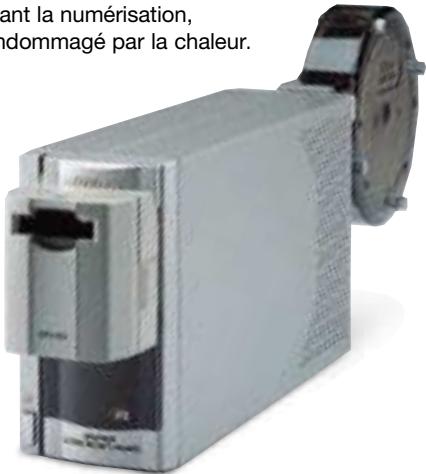 NIKON SUPER COOLSCAN 4000 - De nombreux adaptateurs et porte-films - 8