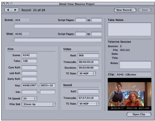 APPLE CINEMA TOOLS 4 - Saisie d'informations dans un enregistrement de base de données - 1