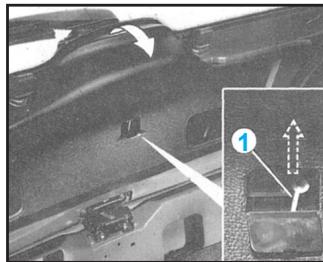 PEUGEOT 206 - Commande de secours d'ouverture du coffre (berline) - 1