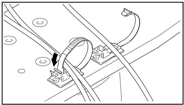 PIONEER PDK-TS12 - Using the cable binders - 3